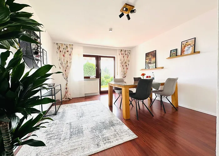 Apartment Kneer - Panoramic View & Private Garden Near Black Forest & Lake Constance